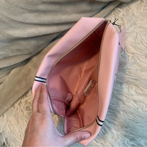 💗NWT💗 Pink, Too-Faced brand makeup bag with gold zipper - Picture 9 of 10